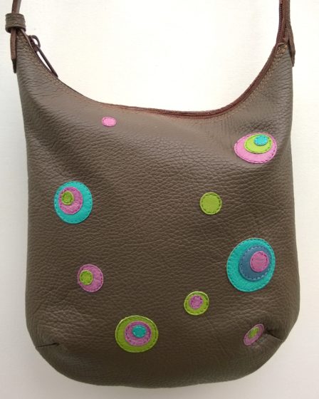 Alice Angevin, Les Sacs à M'Alice, Pochette Ttipia Taupe Neuil