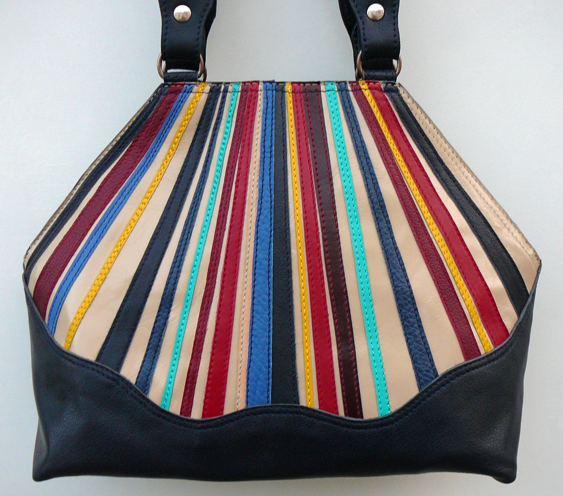 Alice Angevin, Les Sacs à M'Alice Sac à Main Elegant Bandes de cuirs parées, bleu marine, plus petit