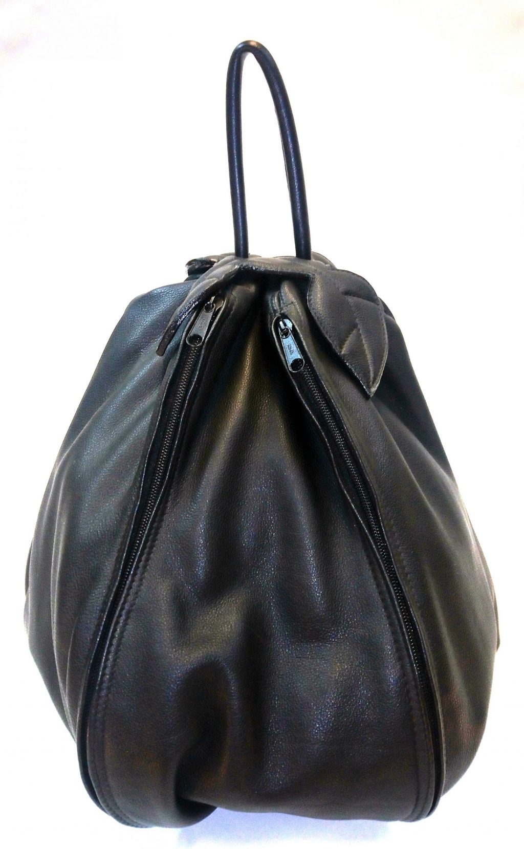 Alice Angevin, Les Sacs à M'Alice Sac à Dos Poire T2 , Veau grainé noir, devant