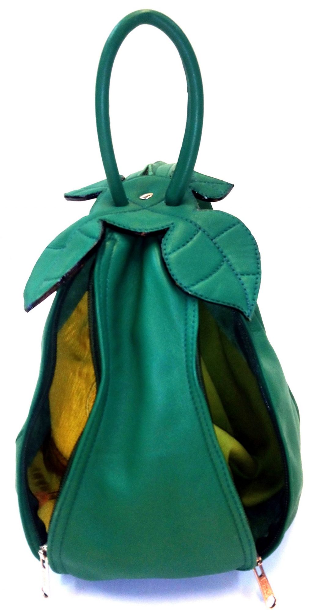 Alice Angevin, Les Sacs à M'Alice Sac à Dos Poire, vachette vert franc mat, poches devant
