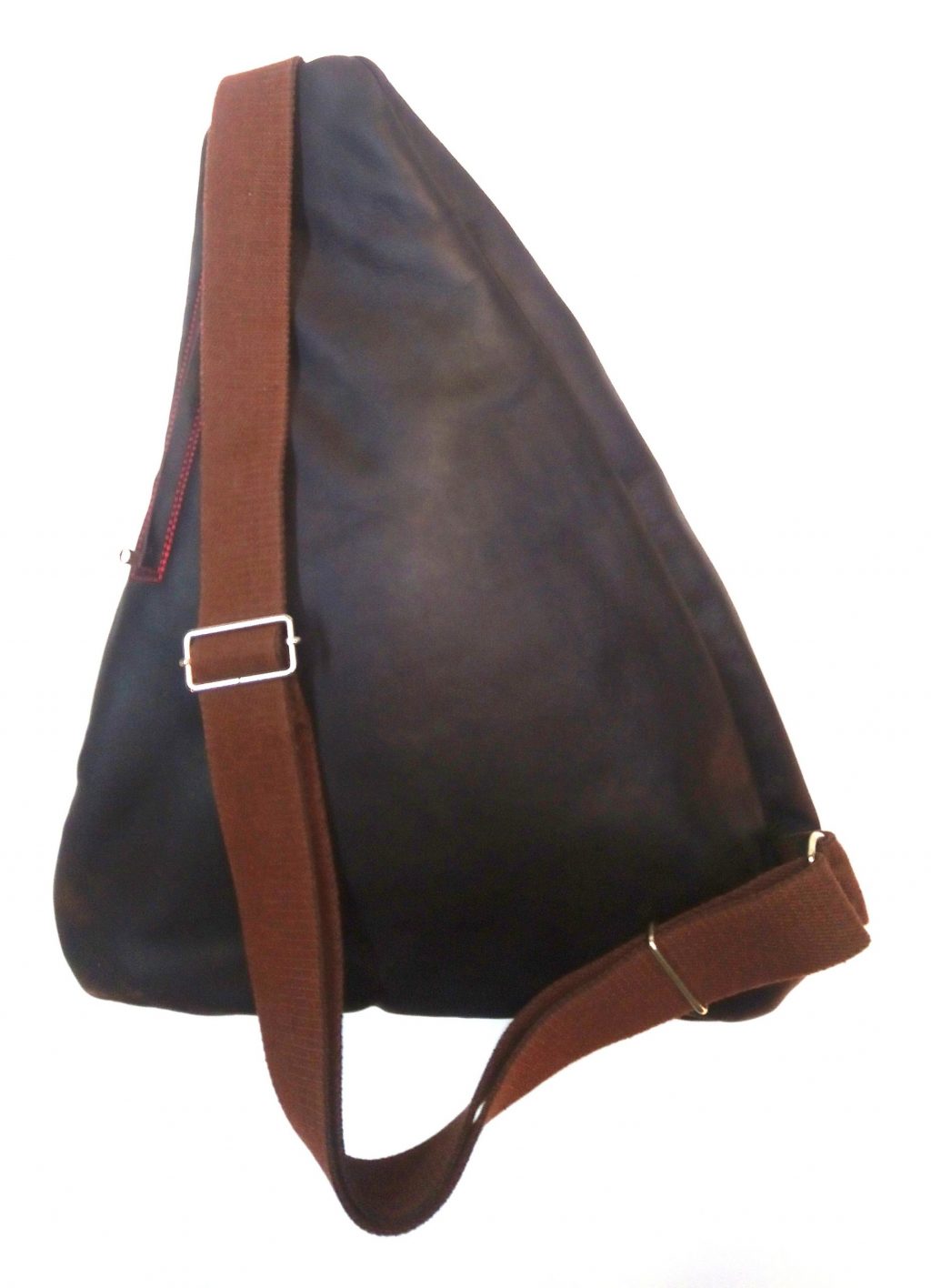 Alice Angevin, Les Sacs à M'Alice Sac Holster T4 Moka, bordé rouge, dos
