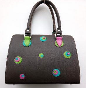 Alice Angevin, Les Sacs à M'Alice, Sac à Main Kéco loutre face