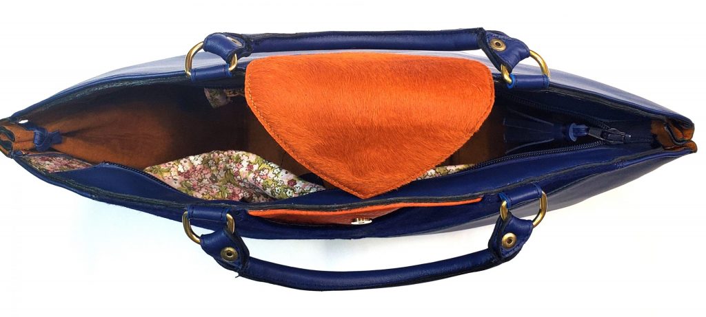 A.A.Les Sacs à M'-Sac à main Alcedo-dessus-ouvert