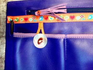 Sac à Main Kéti Chats, intérieur chevreau, détail boutons LSàM'A.A.
